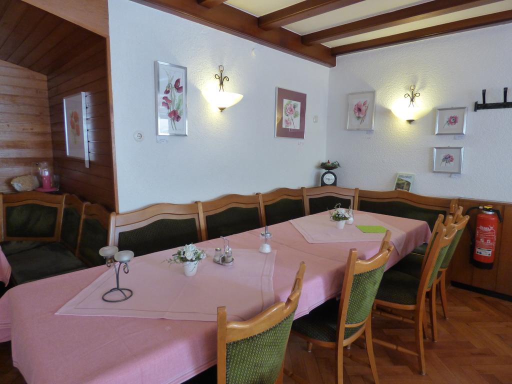 Pension Gasthof Zum Lamm Bischofsheim an der Rhön Exterior foto